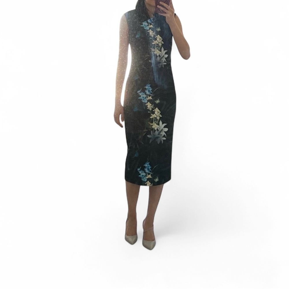 NWT Luxury Floral Sleeveless Midi Dress - Black and Blue - Size S
